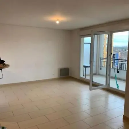 Reine De Coeur Paris * Courbevoie